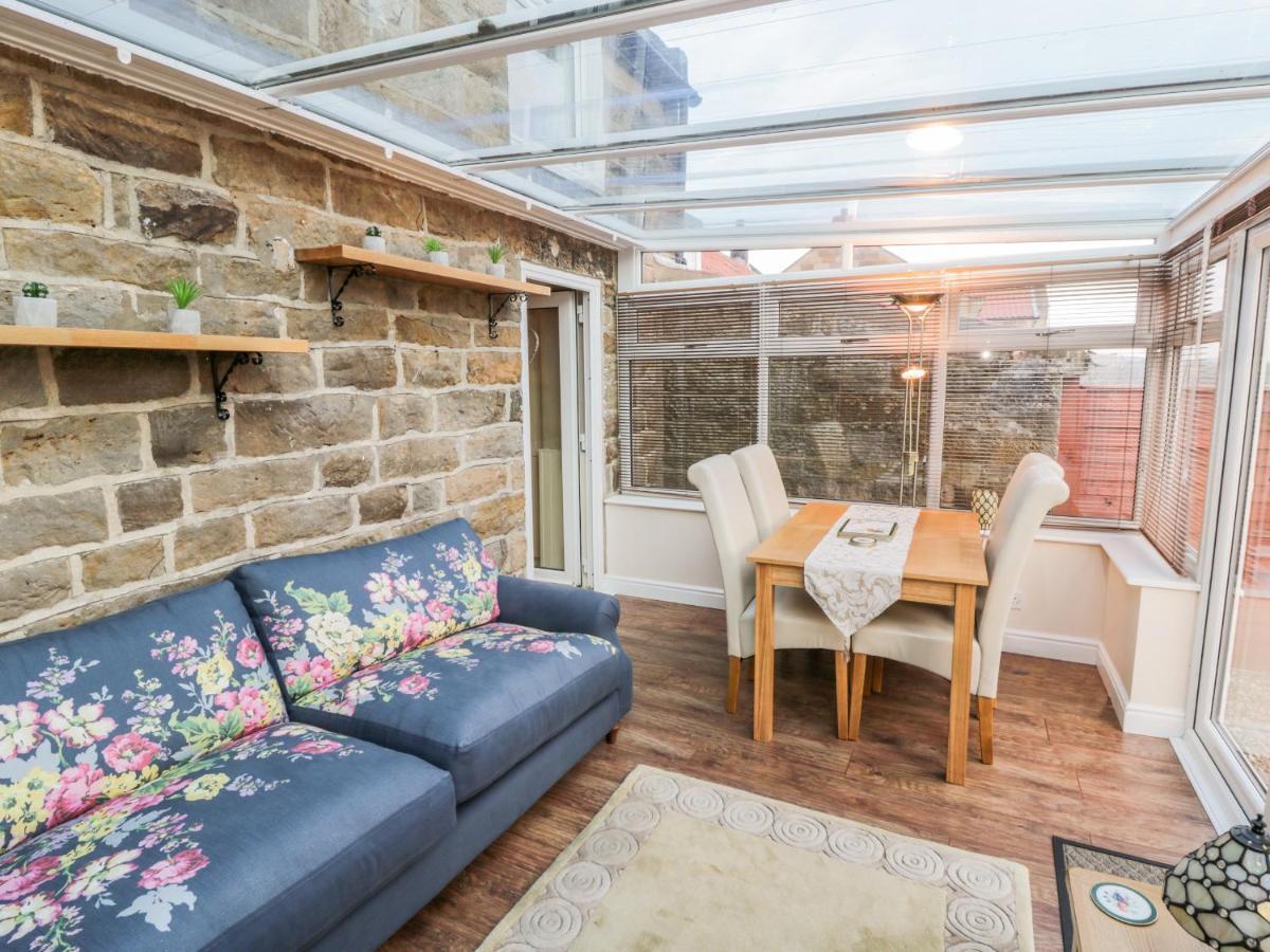 Willow Nook Whitby Exterior photo